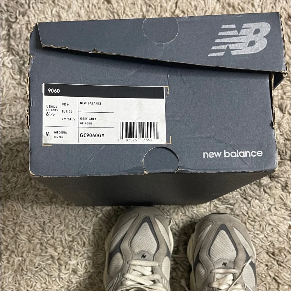 New Balance Kids Sneakers - Gray and Red